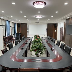 中南大學(xué)***學(xué)院會(huì)議室改造
