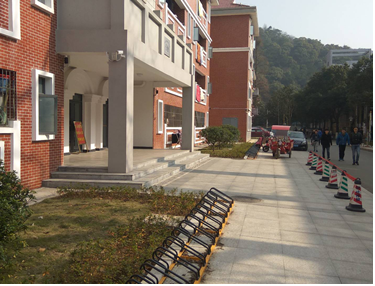 中南大學(xué)5/7/8棟安防報(bào)警系統(tǒng)(圖4) 中南大學(xué)5/7/8棟安防報(bào)警系統(tǒng)(圖4)